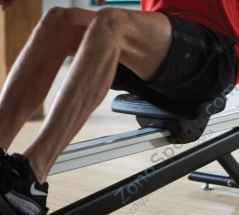 Гребной тренажер с целевой консолью Matrix RXP AR12